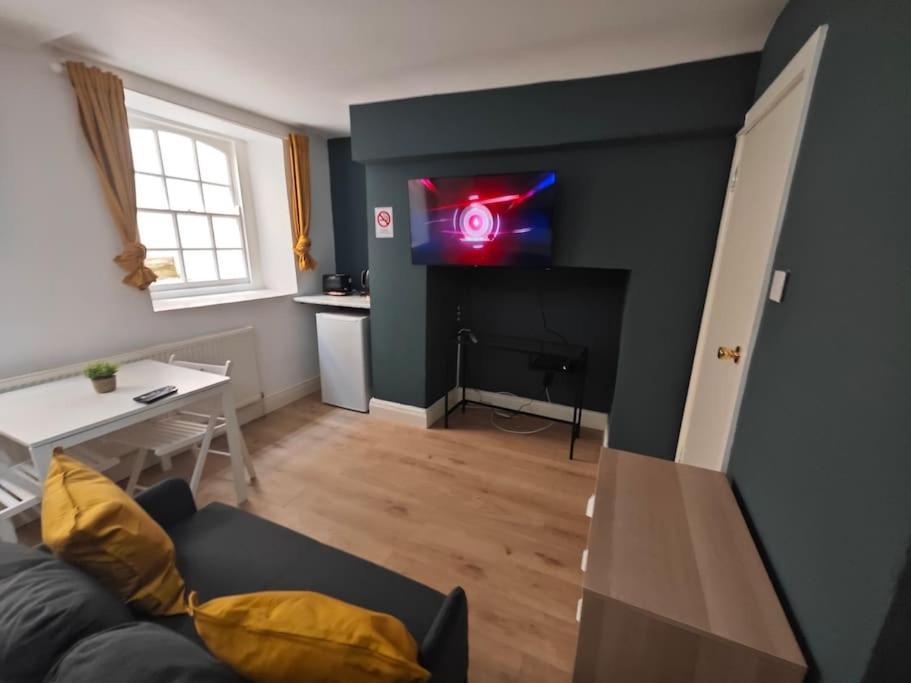 New Studio Flat In Old Street - Zone 1 Apartment London Exterior photo